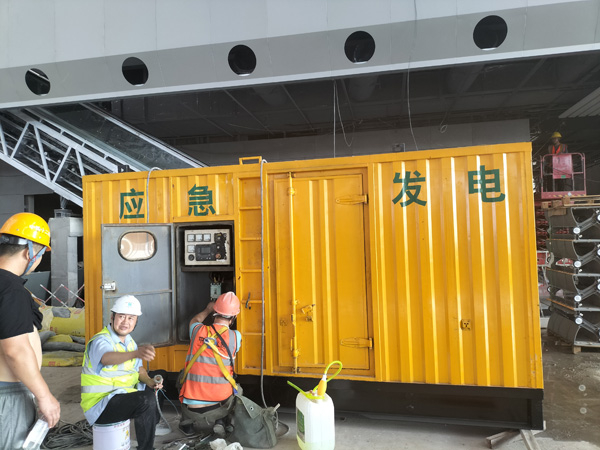 兖州怎样判断空气滤清器是否需要更换？